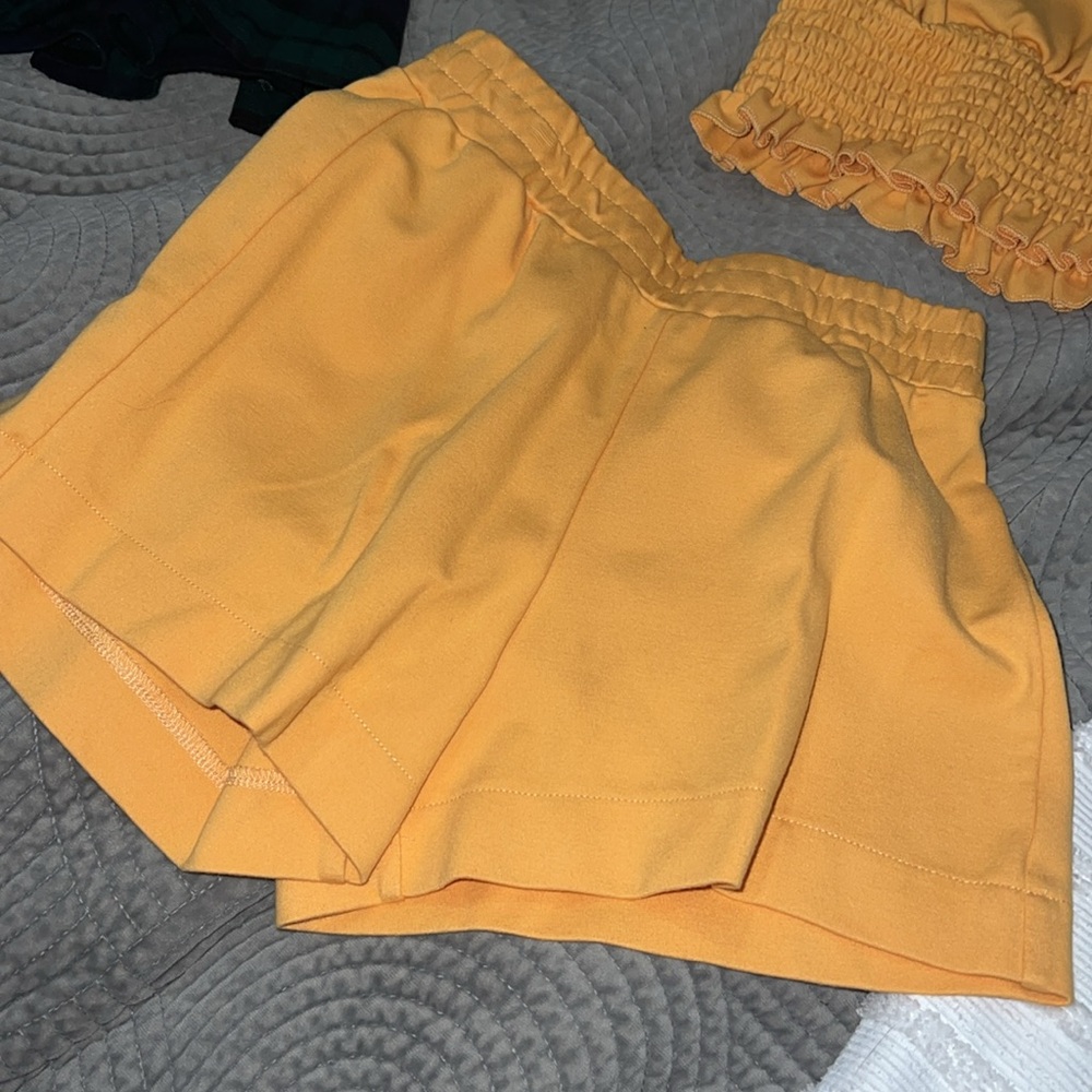 Girls habitual and gap 2 piece sets - Picture 3 of 8